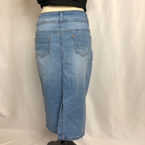 Light blue Jean skirt - Picture 4 of 4